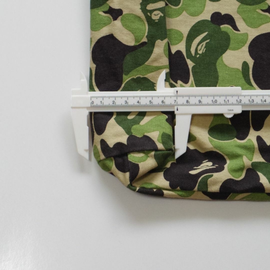 A BATHING APE(アベイシングエイプ)のA BATHING APE トートバッグ 猿迷彩 カモフラ柄 90's 日本製 メンズのバッグ(トートバッグ)の商品写真