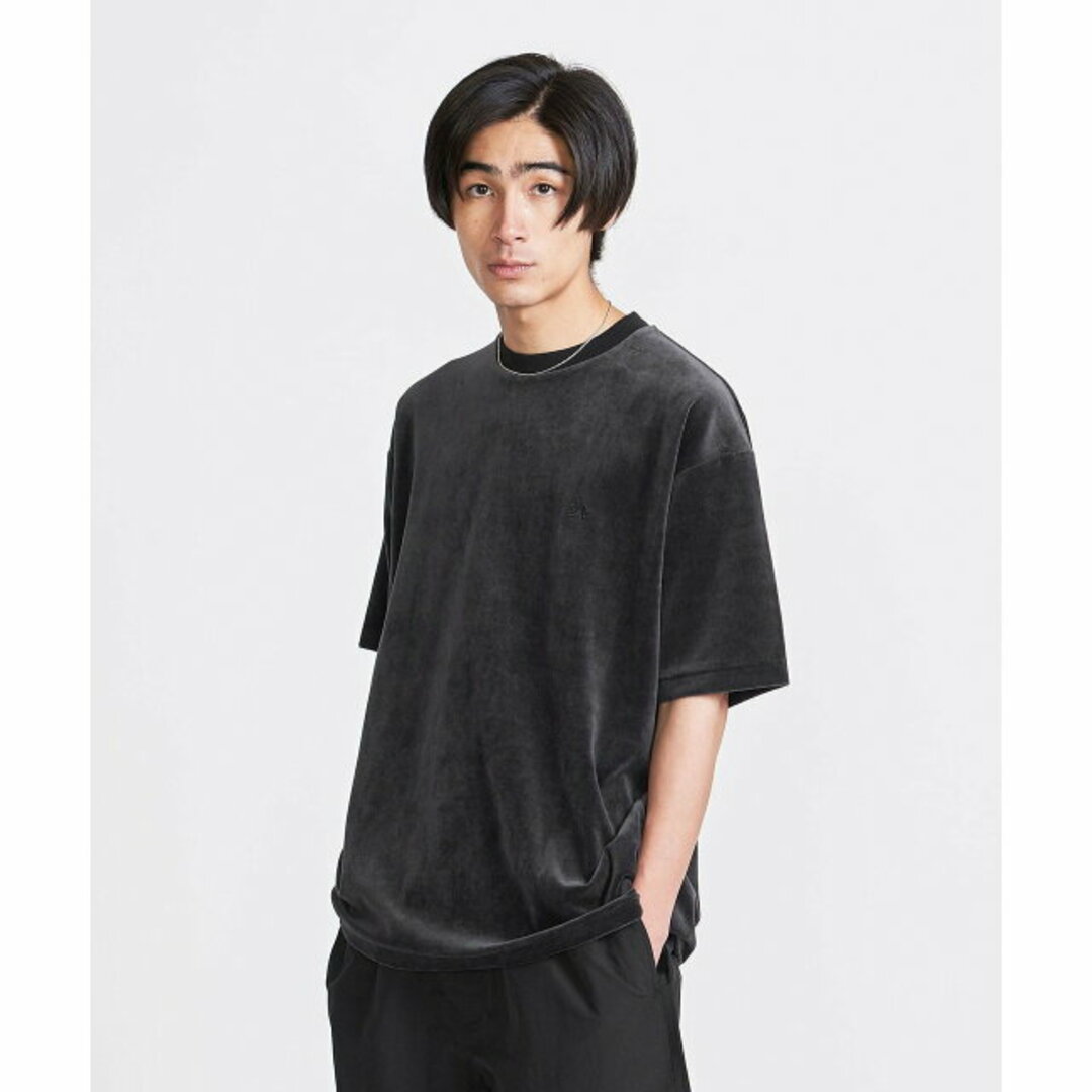 BEAUTY&YOUTH UNITED ARROWS(ビューティアンドユースユナイテッドアローズ)の【BLACK】<info. BEAUTY&YOUTH> シャイニー ベロア クルー メンズのトップス(Tシャツ/カットソー(半袖/袖なし))の商品写真