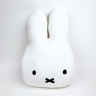 ミッフィー(miffy)のミッフィー ニットフェイスミッフィー　ハンドインクッション　インテリア リラックス ウィンター ホワイト(自動車用チャイルドシートクッション)