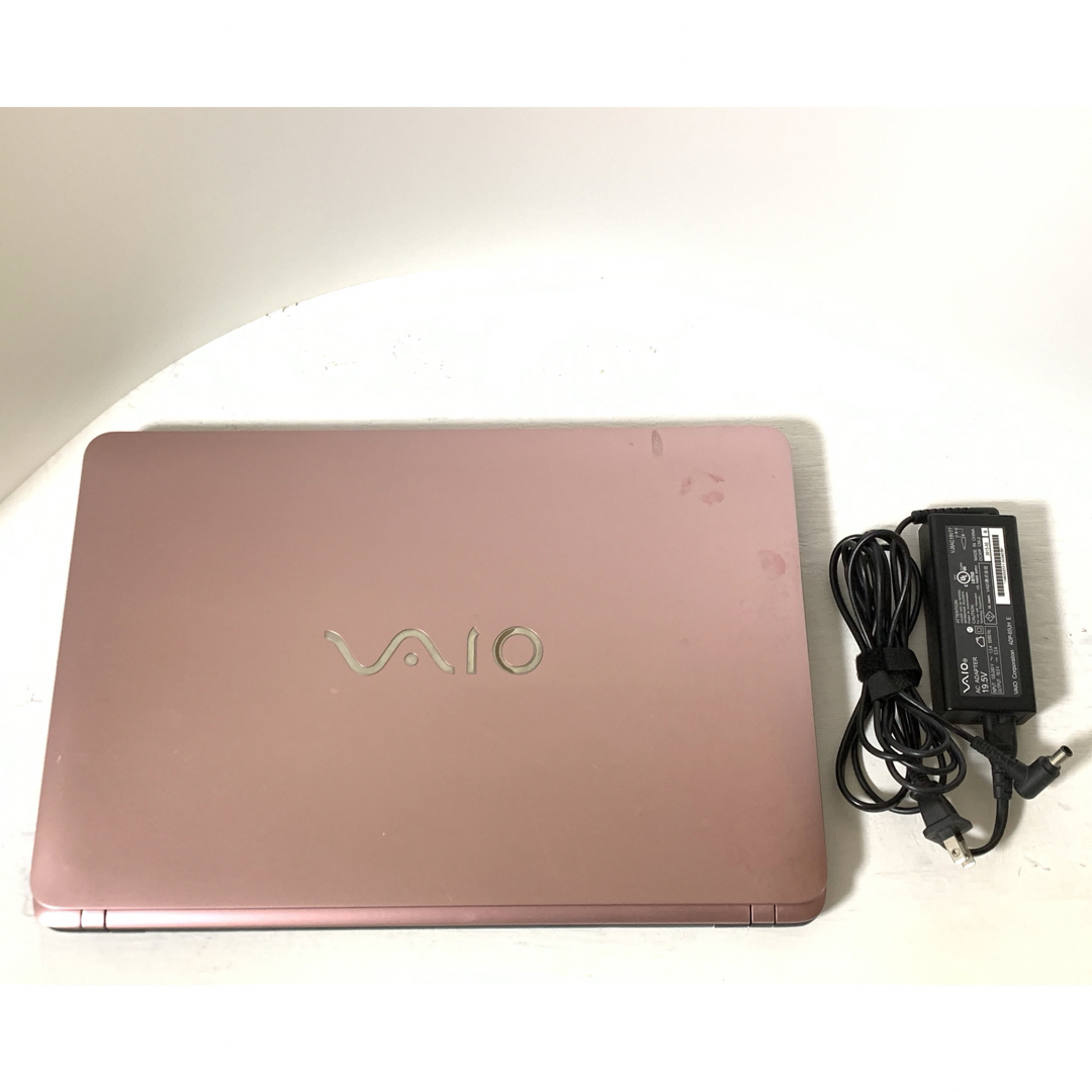 VAIO(バイオ)の★SONY VAIOモバイル★最新Windows11★大容量HDD★ピンク スマホ/家電/カメラのPC/タブレット(ノートPC)の商品写真