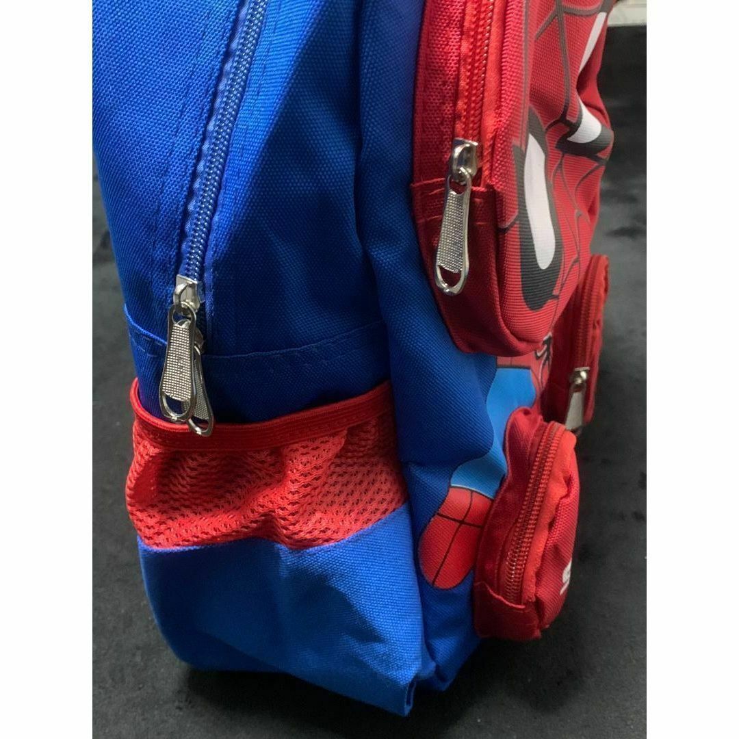 スパイダーマン　リュックサック(青色)バック　通園かばんキッズ・子ども用1/3 キッズ/ベビー/マタニティのこども用バッグ(通園バッグ)の商品写真