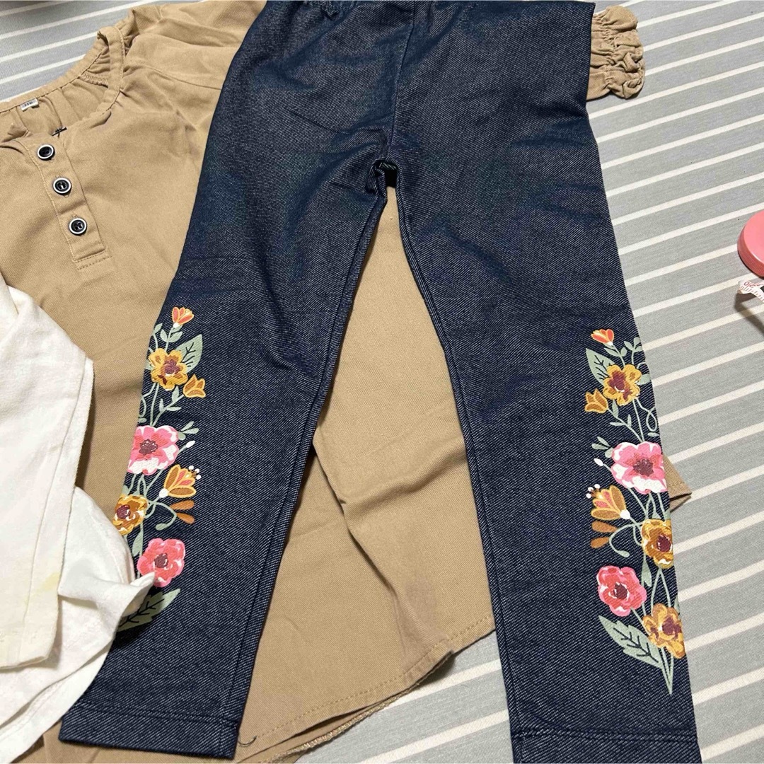 GAP(ギャップ)の女の子まとめ売り 110センチ キッズ/ベビー/マタニティのキッズ服女の子用(90cm~)(ワンピース)の商品写真