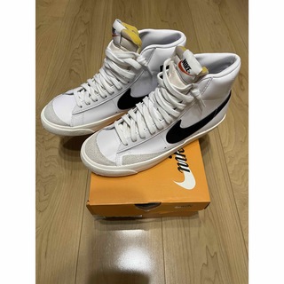 ナイキ(NIKE)のW BLAZER MID '77      NIKEスニーカー(スニーカー)