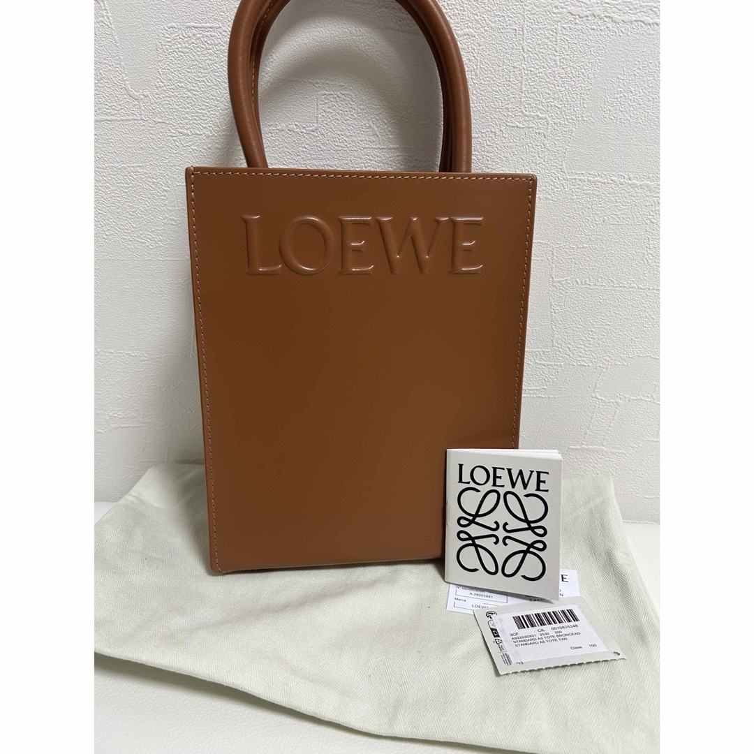 LOEWE(ロエベ)の【展示品】LOEWE ロエベ スタンダードA5トート 2way フォンバッグ レディースのバッグ(ショルダーバッグ)の商品写真