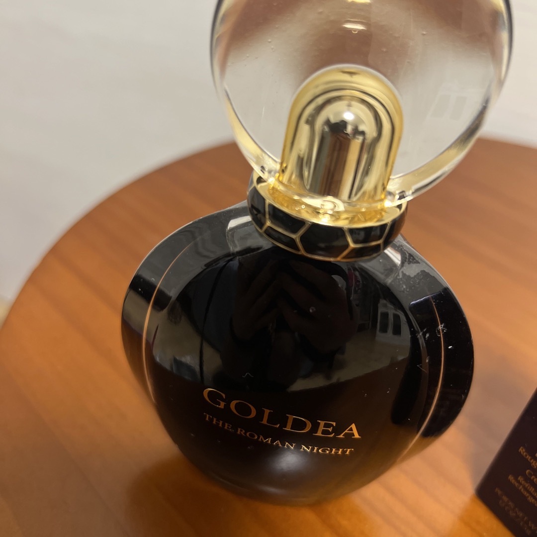 BVLGARI(ブルガリ)のブルガリ　GOLDEA the romance night 女性　香水 コスメ/美容の香水(香水(女性用))の商品写真