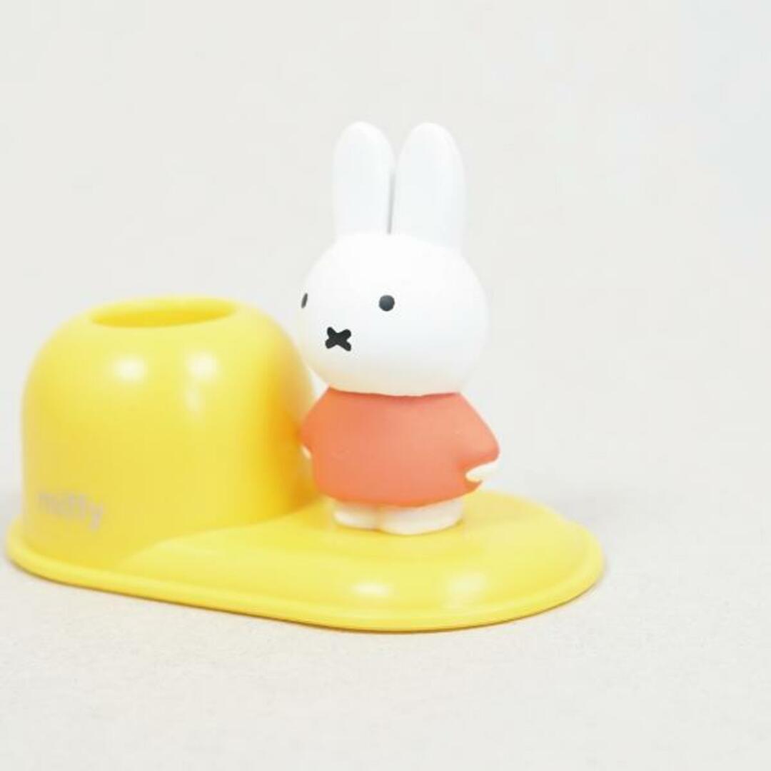 miffy(ミッフィー)のミッフィー miffy 歯ブラシスタンド（RD） 歯ブラシ お風呂 インテリア インテリア/住まい/日用品の収納家具(トイレ収納)の商品写真