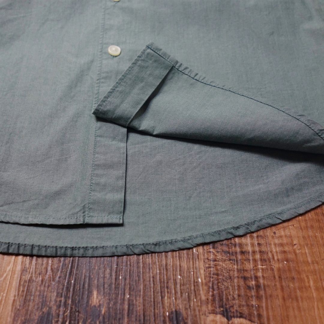 GU(ジーユー)のSサイズ 5分袖シャツ ジーユー メンズ GU 古着 グリーン LX26 メンズのトップス(シャツ)の商品写真