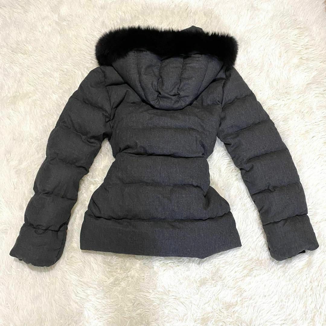 デュベティカ ダウンジャケット EUBULEODUE カシミヤ 38サイズ デュベティカ ダウンジャケット EUBULEODUE カシミヤ 38サイズ