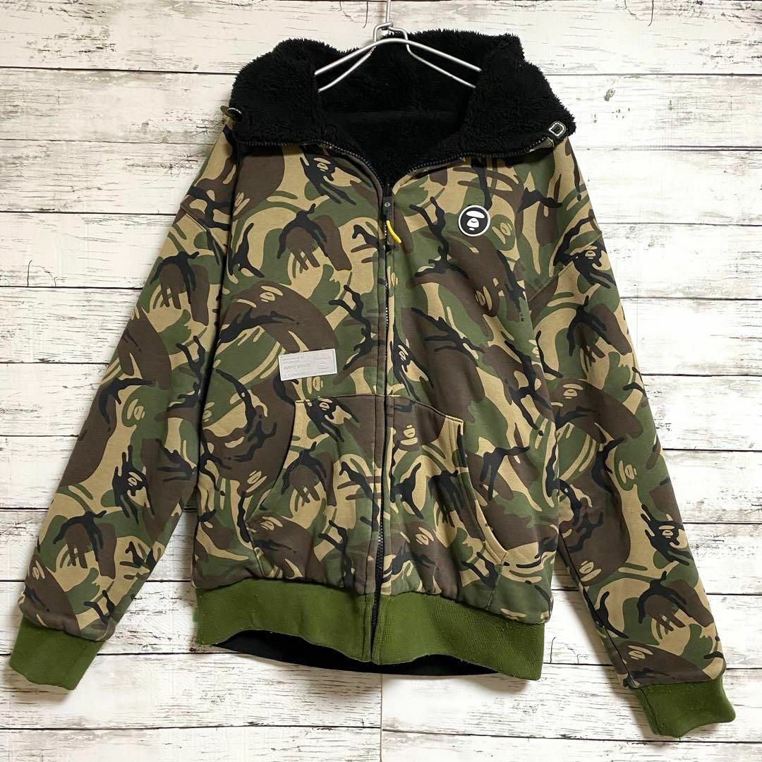 A BATHING APE(アベイシングエイプ)の超希少　エーエイプ カモフラ　ボア フリース リバーシブル Mサイズ メンズのジャケット/アウター(ブルゾン)の商品写真