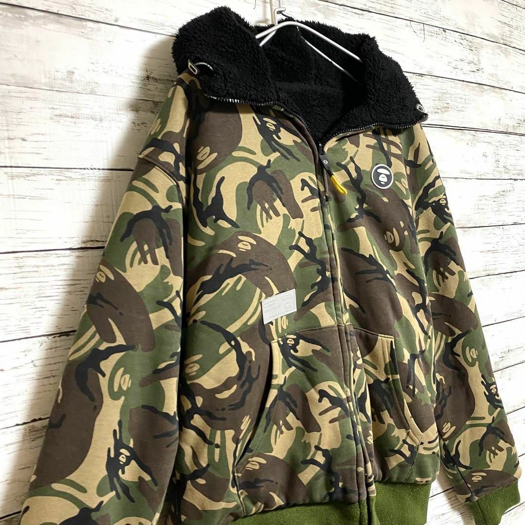 A BATHING APE(アベイシングエイプ)の超希少　エーエイプ カモフラ　ボア フリース リバーシブル Mサイズ メンズのジャケット/アウター(ブルゾン)の商品写真