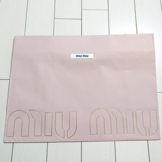 ミュウミュウ(miumiu)の♥️②新品 ミュウミュウ ショッパー♥️手提げ紙袋(ショップ袋)