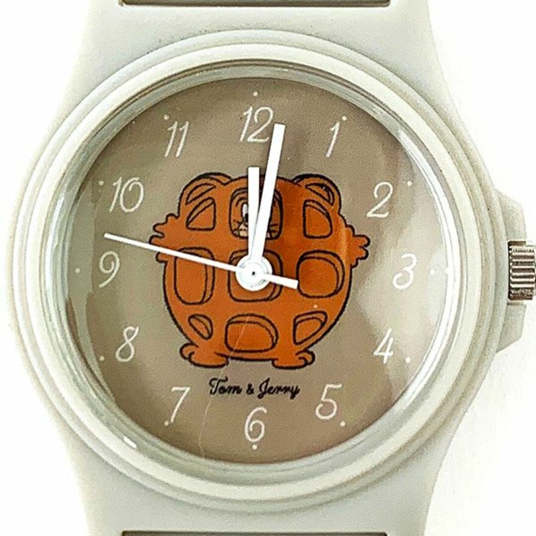 トムとジェリー カジュアルPVCモデル 腕時計 ライトグレー日本製 インテリア/住まい/日用品のインテリア小物(置時計)の商品写真
