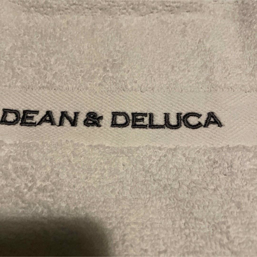 DEAN & DELUCA(ディーンアンドデルーカ)の新品未使用品/DEAN & DELUCAのウォッシュタオル インテリア/住まい/日用品の日用品/生活雑貨/旅行(タオル/バス用品)の商品写真