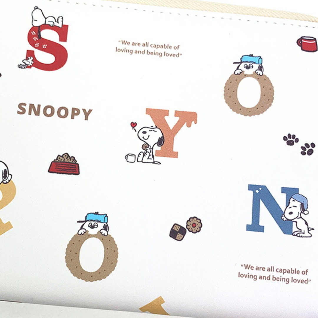 SNOOPY(スヌーピー)のスヌーピー スライダーケース付き マルチポーチ アイボリー カードケース お薬手帳 マザーポーチ レディースのバッグ(ボディバッグ/ウエストポーチ)の商品写真