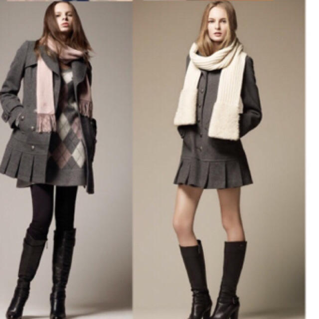 BURBERRY(バーバリー)の3/1には閉店しますのでお早めに！バーバリーブルーレーベル☆裾プリーツ☆コート レディースのジャケット/アウター(ロングコート)の商品写真