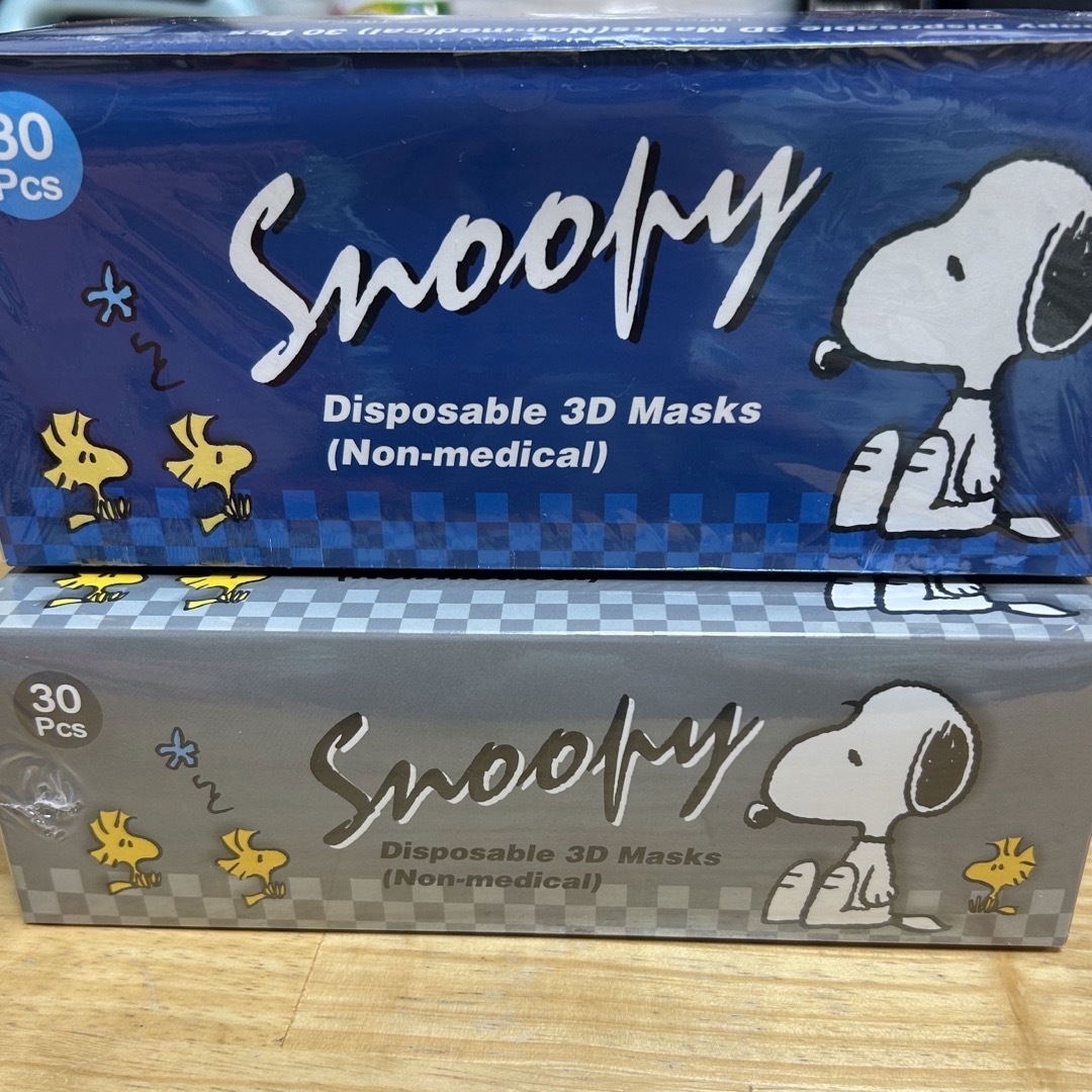 SNOOPY(スヌーピー)のSNOOPY  スヌーピー3D4層不織布マスク30枚入×2箱・60枚入  エンタメ/ホビーのコレクション(その他)の商品写真