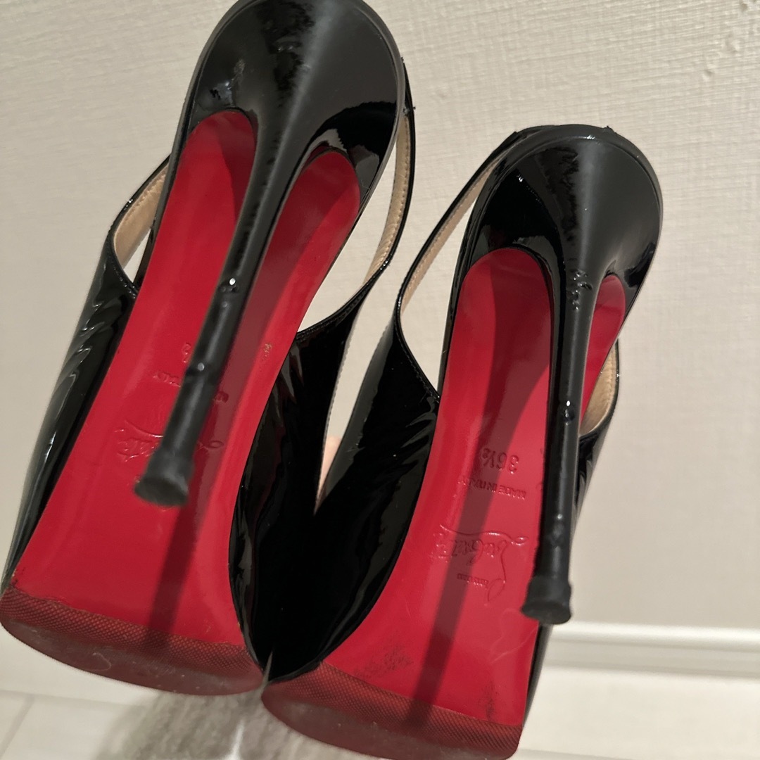 Christian Louboutin(クリスチャンルブタン)のルブタン　36.5 オープントゥ レディースの靴/シューズ(ハイヒール/パンプス)の商品写真