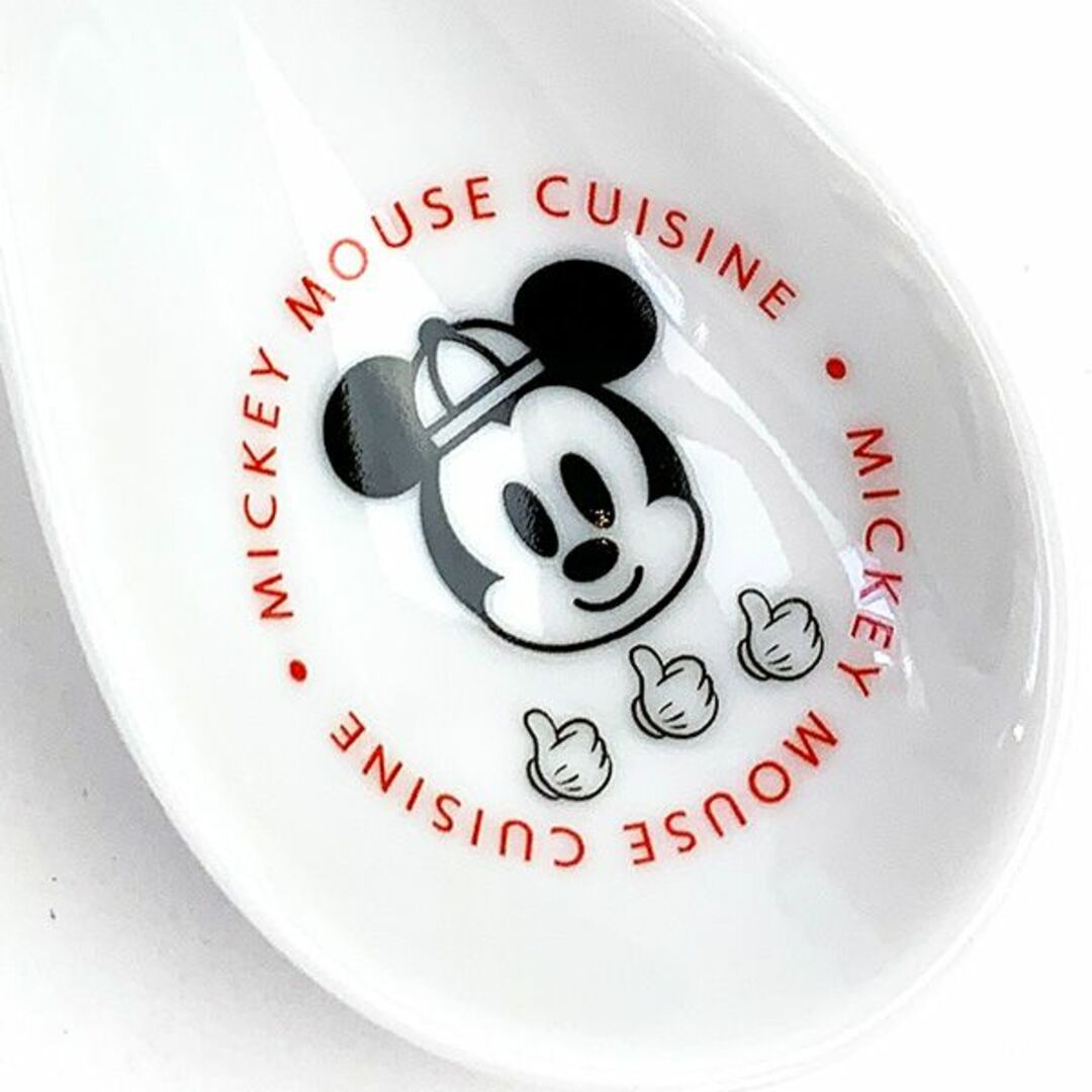 Disney(ディズニー)のディズニー ミッキー レンゲ 中華シリーズ 陶器スプーン 日本製 Disney キッズ/ベビー/マタニティの授乳/お食事用品(離乳食器セット)の商品写真