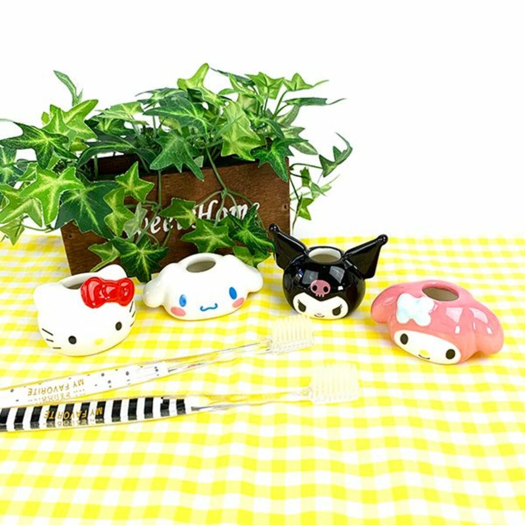 サンリオ(サンリオ)のサンリオ マイメロディ 歯ブラシスタンド ピンク Sanrio インテリア/住まい/日用品の日用品/生活雑貨/旅行(日用品/生活雑貨)の商品写真