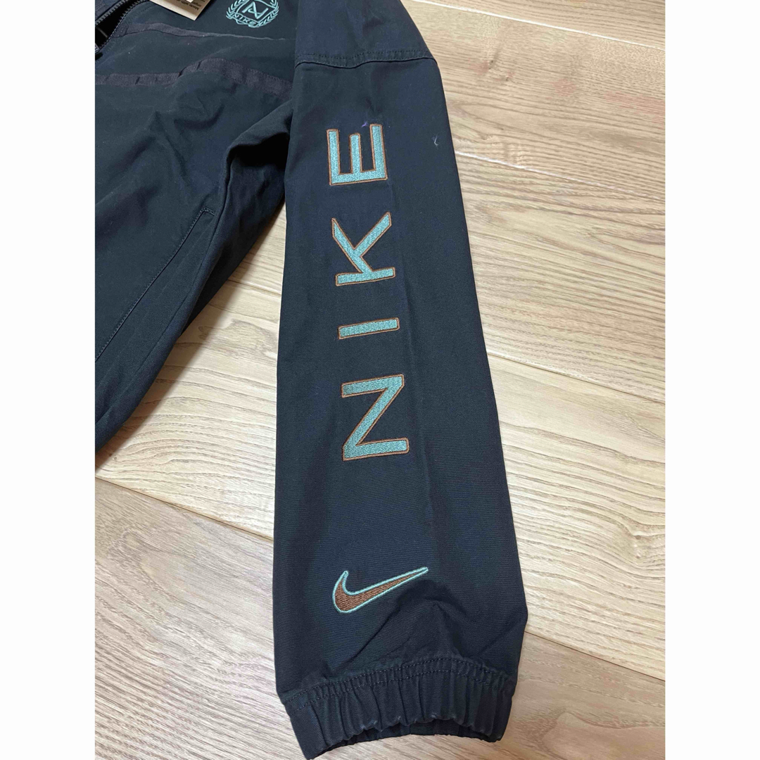 NIKE(ナイキ)のNIKE  ナイキ　ブルゾン メンズのジャケット/アウター(ブルゾン)の商品写真