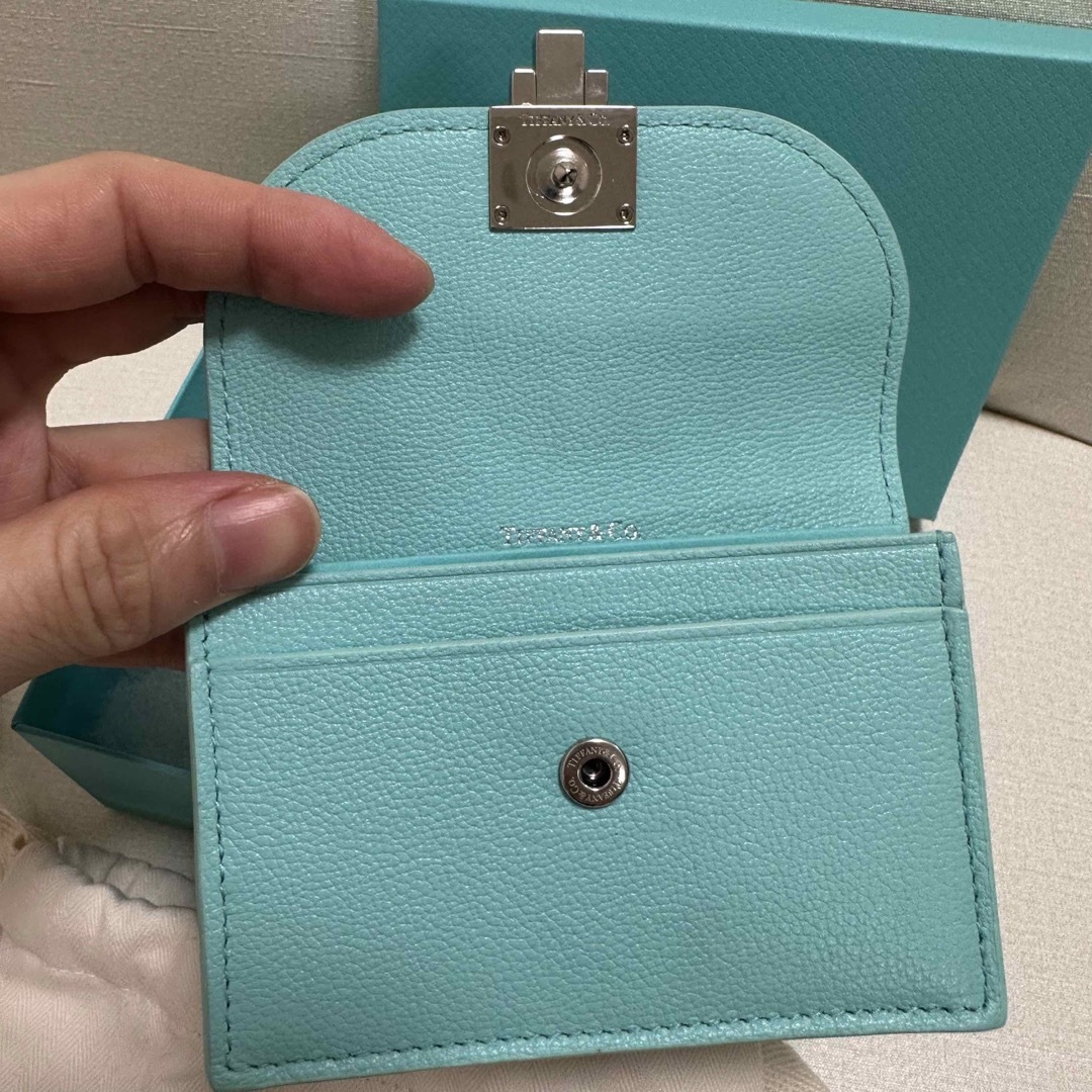 Tiffany & Co.(ティファニー)のデコ フラップ カード ホルダー ティファニー ブルー レザー レディースのファッション小物(名刺入れ/定期入れ)の商品写真