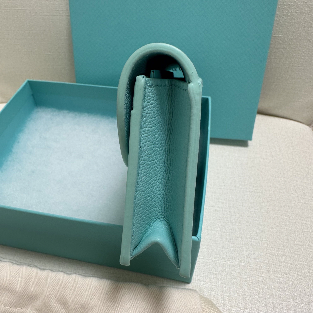 Tiffany & Co.(ティファニー)のデコ フラップ カード ホルダー ティファニー ブルー レザー レディースのファッション小物(名刺入れ/定期入れ)の商品写真