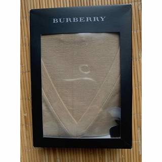 BURBERRY - 未使用　バーバリー　深V Tシャツ
