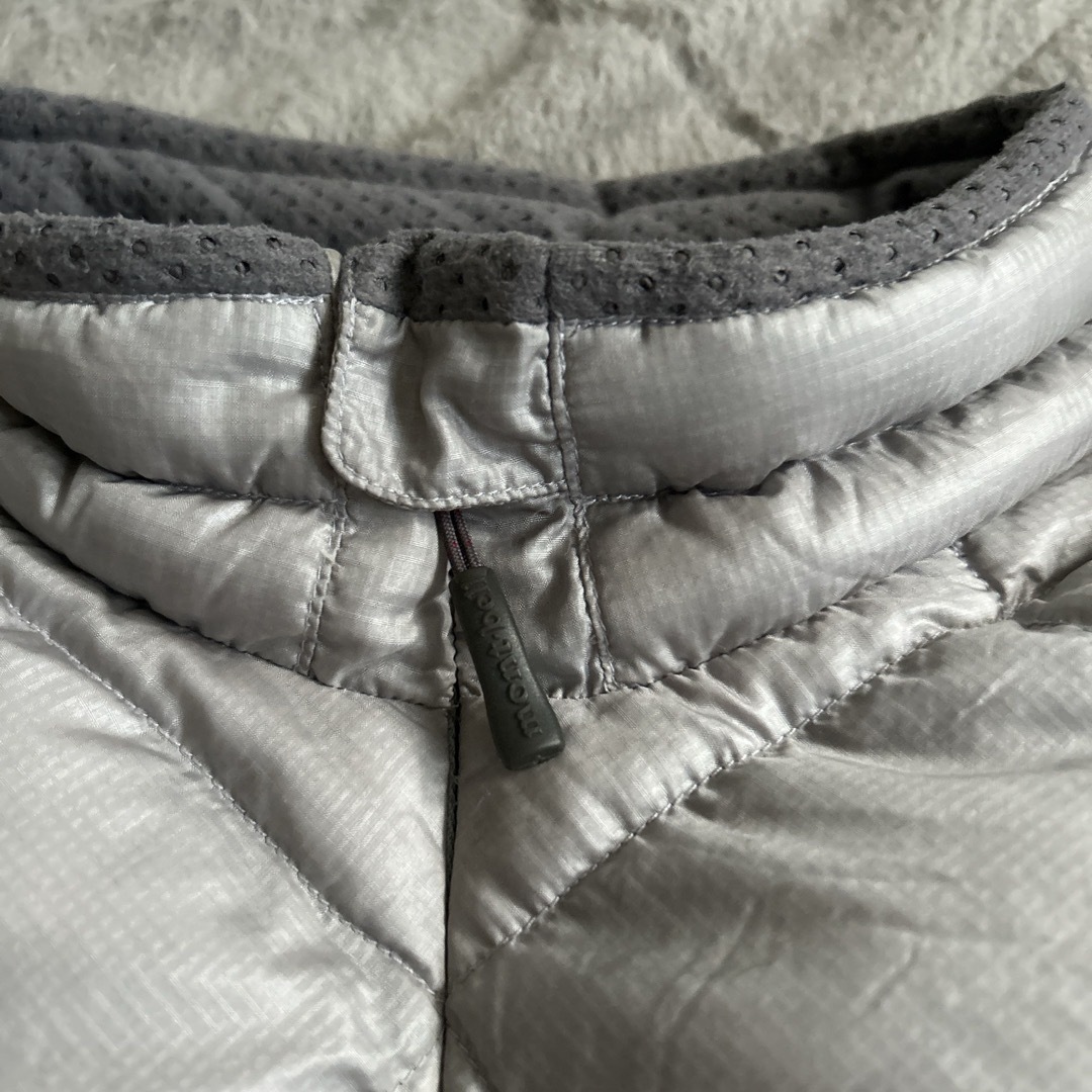 mont bell(モンベル)のモンベルダウン　Ｌ レディースのジャケット/アウター(ダウンジャケット)の商品写真