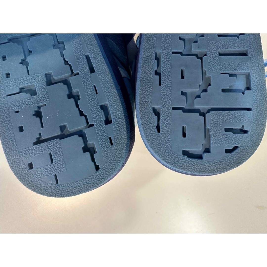A BATHING APE(アベイシングエイプ)のAPE KAWS ULTRA SKULL STA US9.5 新品 メンズの靴/シューズ(スニーカー)の商品写真