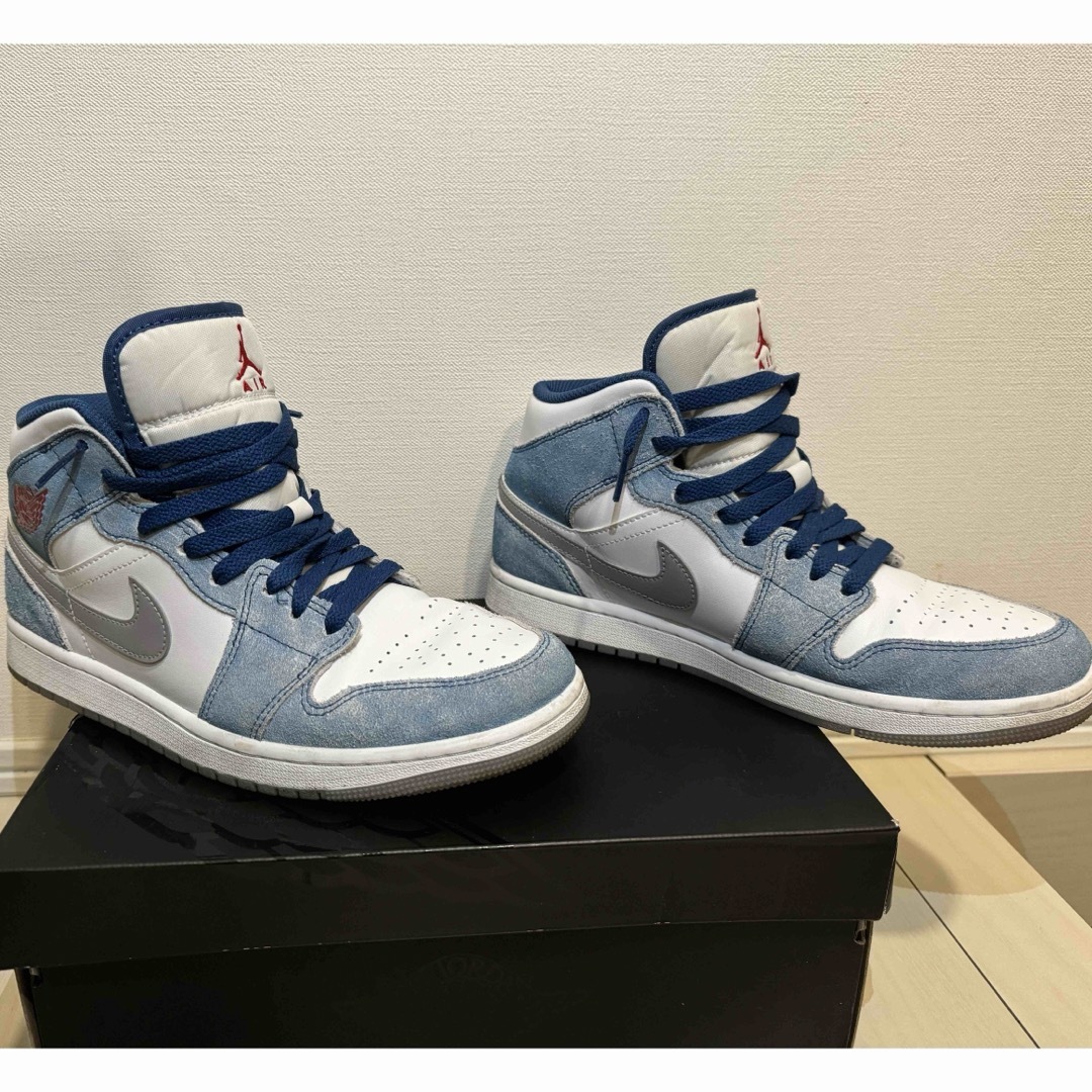 Jordan Brand（NIKE）(ジョーダン)のAIR JORDAN 1 MID SE サイズ26cm DN3706-401 メンズの靴/シューズ(スニーカー)の商品写真