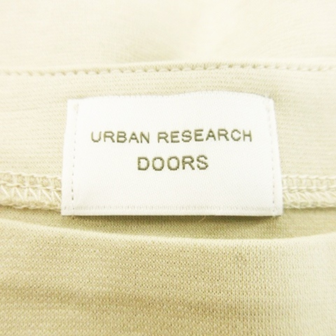 URBAN RESEARCH DOORS(アーバンリサーチドアーズ)のアーバンリサーチドアーズ  カットソー 半袖 タック コットン ONE ベージュ レディースのトップス(カットソー(半袖/袖なし))の商品写真