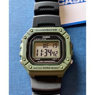 カシオ(CASIO)のカシオ デジタル腕時計　国内未発売モデル　未使用　カーキカラー　プレゼント(腕時計(デジタル))