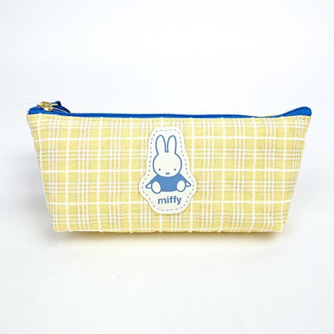 miffy(ミッフィー)のミッフィー miffy レトロチェック ペンケース　 イエロー 小物入れ インテリア/住まい/日用品の文房具(ペンケース/筆箱)の商品写真