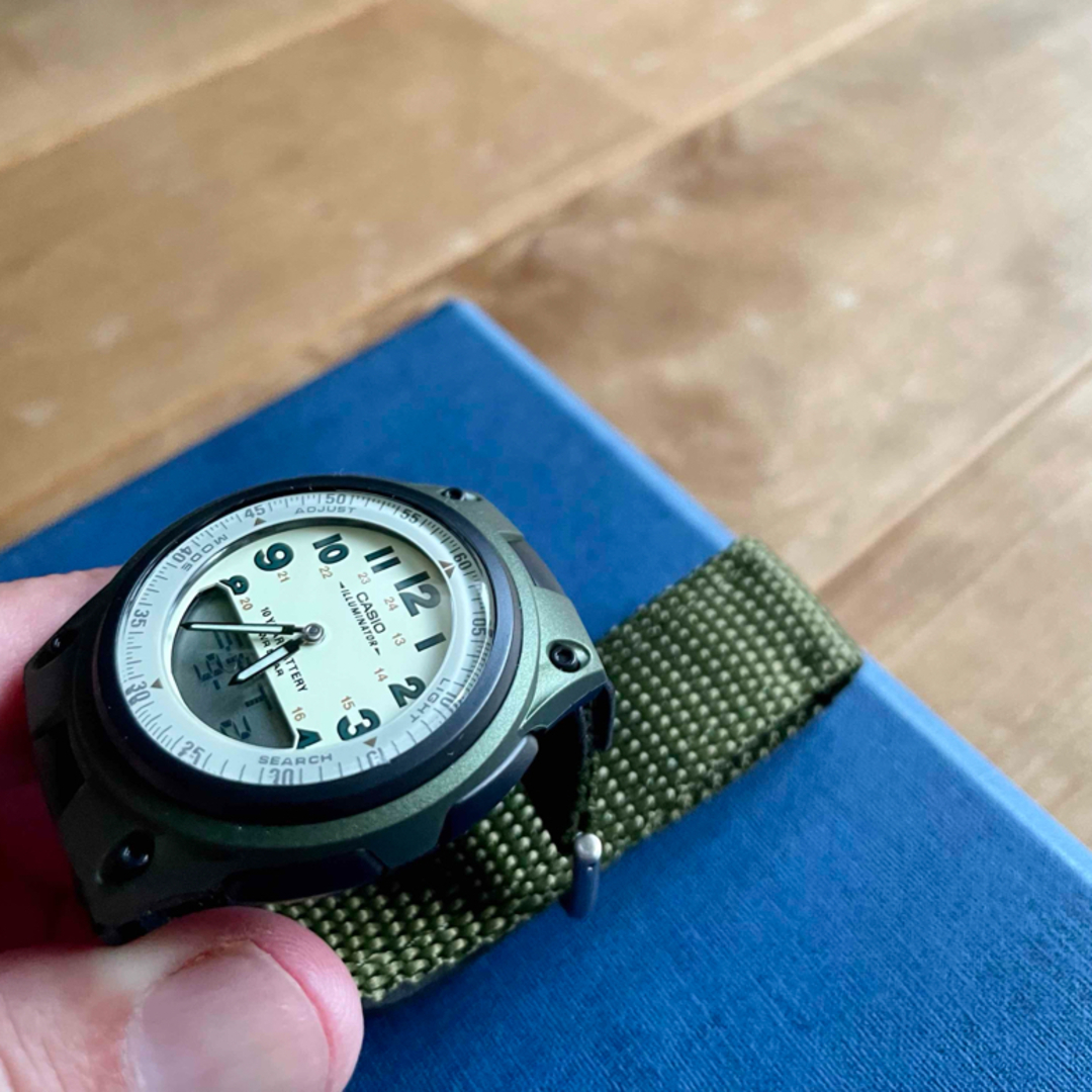 CASIO(カシオ)のカシオ　アナログ腕時計　 新品　電話帳•生活防水機機能　ナイロンベルトモデル メンズの時計(腕時計(アナログ))の商品写真