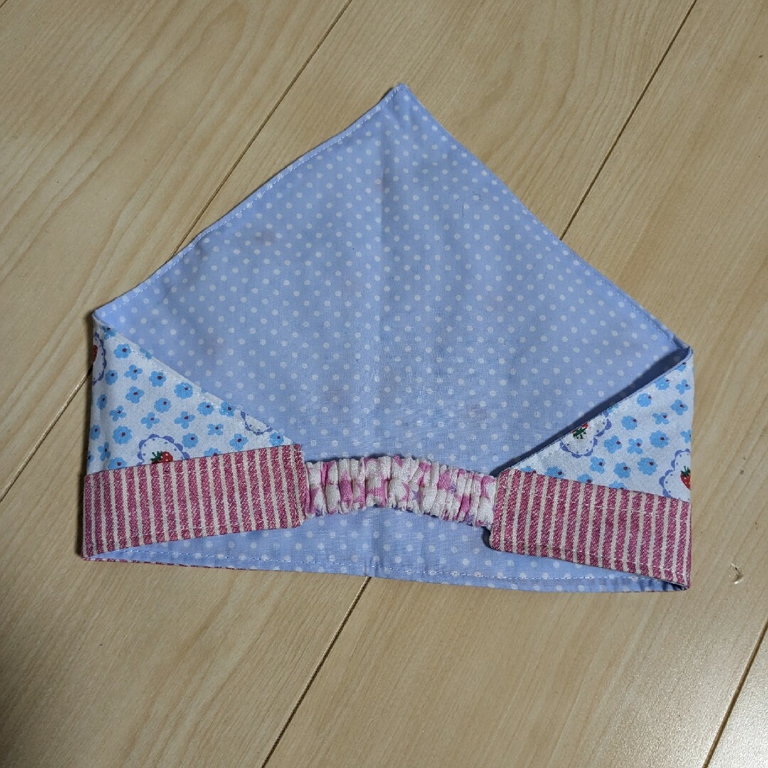 女の子 ハンドメイド エプロン ハンドメイドのファッション小物(その他)の商品写真