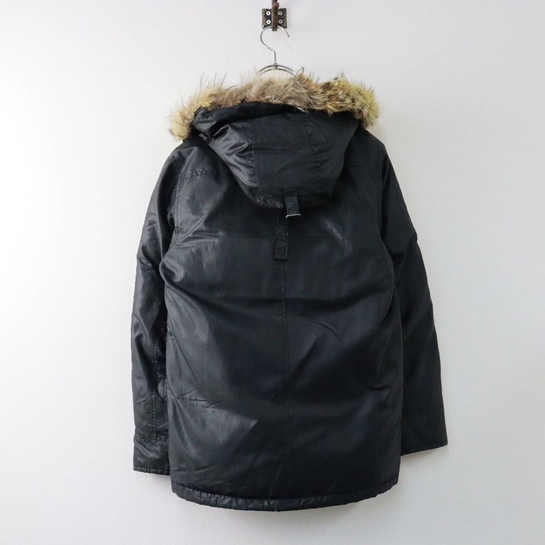 CANADA GOOSE(カナダグース)のカナダグース CANADA GOOSE VANCOUVER JACKET コヨーテファー ダウンジャケット S/ブラック メンズ【2400013748254】 メンズのジャケット/アウター(ダウンジャケット)の商品写真