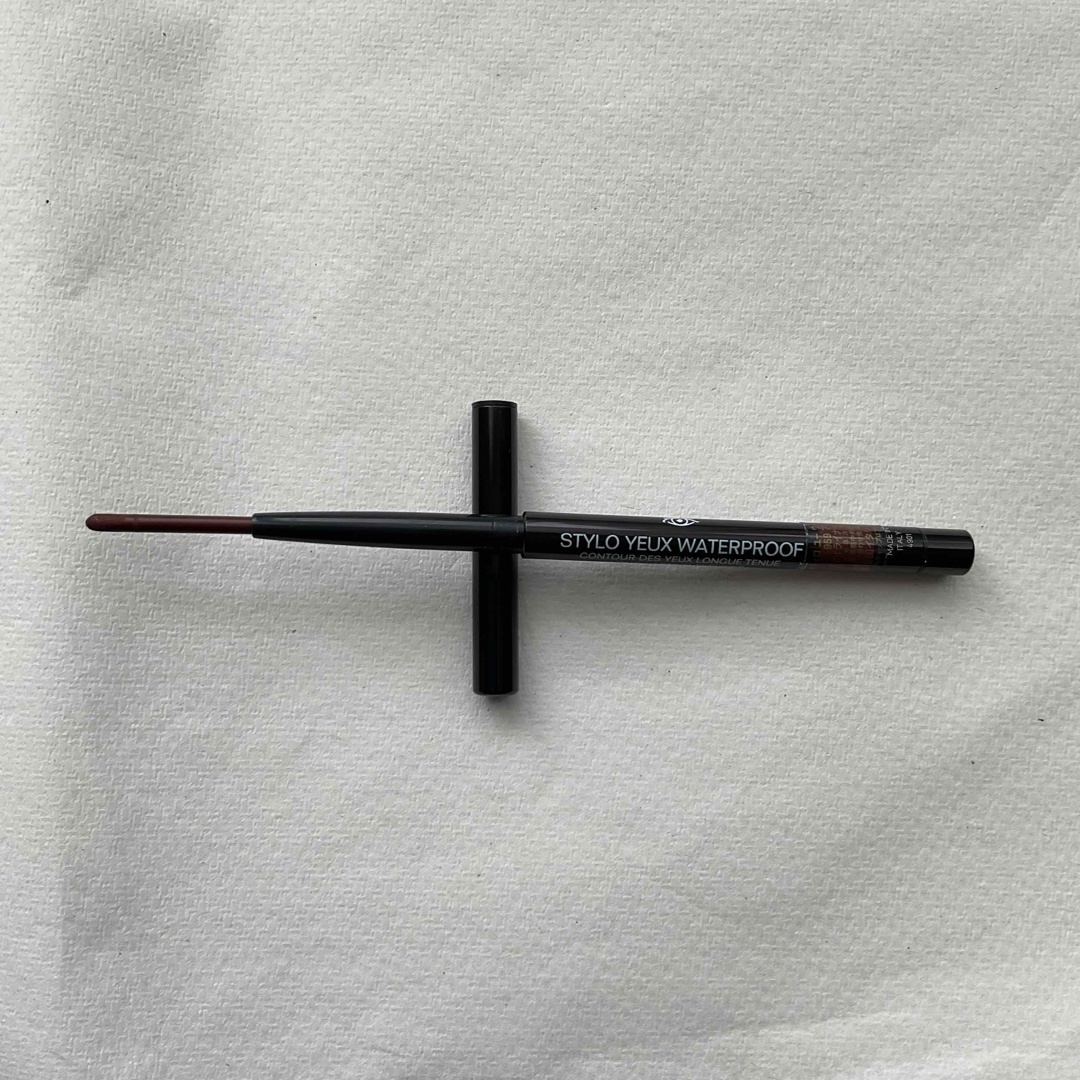 CHANEL(シャネル)のCHANEL beauty eyeliner コスメ/美容のベースメイク/化粧品(アイライナー)の商品写真