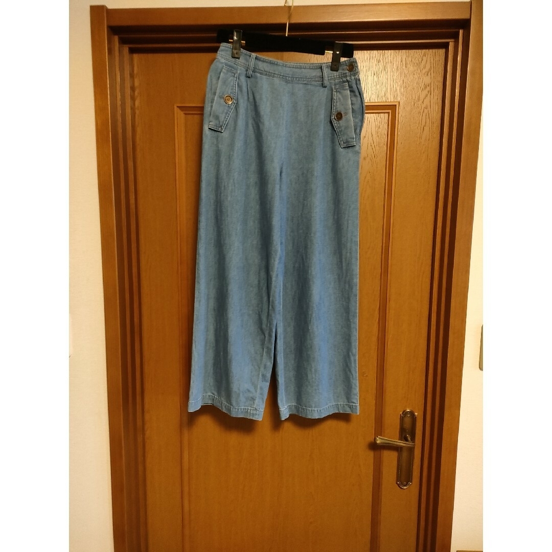 BLUE LABEL CRESTBRIDGE(ブルーレーベルクレストブリッジ)のブルーレーベルワイドパンツ レディースのパンツ(その他)の商品写真