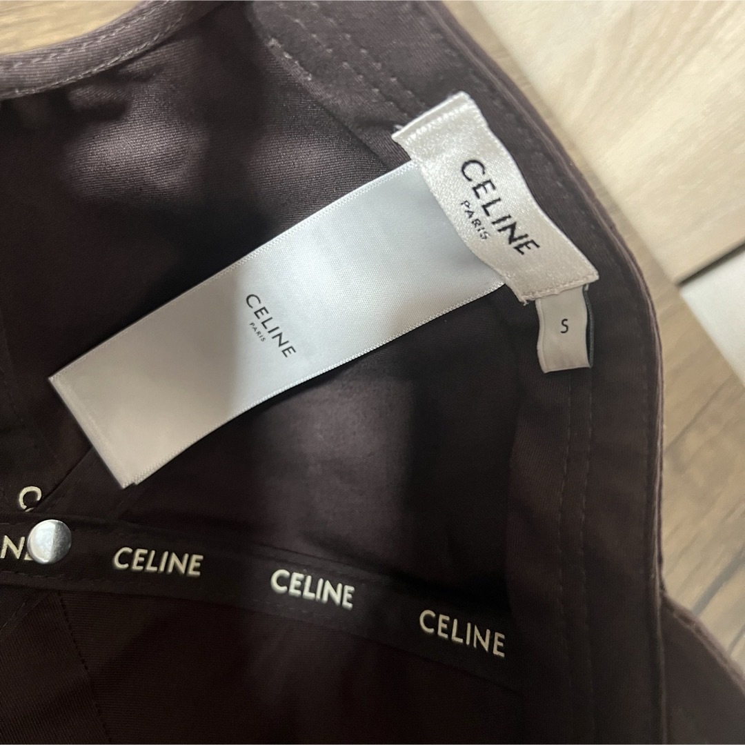 celine(セリーヌ)のセリーヌ　トリオンフ　キャップ　カカオ　完売品 レディースの帽子(キャップ)の商品写真