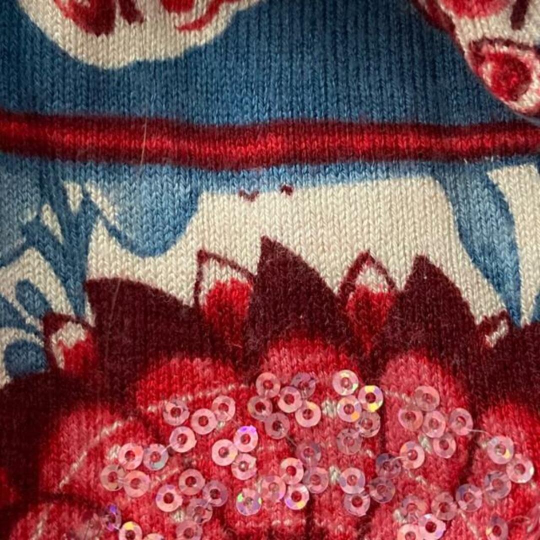 DESIGUAL(デシグアル)のDesigual(デシグアル) 長袖セーター サイズL レディース - レッド×ブルー×マルチ Vネック/花柄/スパンコール レディースのトップス(ニット/セーター)の商品写真