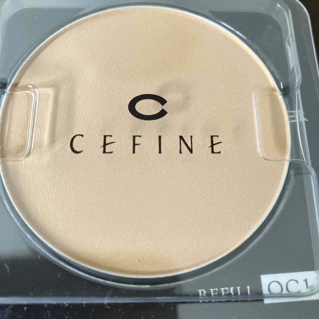 CEFINE(セフィーヌ)のシルクウエットパウダーレフィルOC110 コスメ/美容のベースメイク/化粧品(ファンデーション)の商品写真