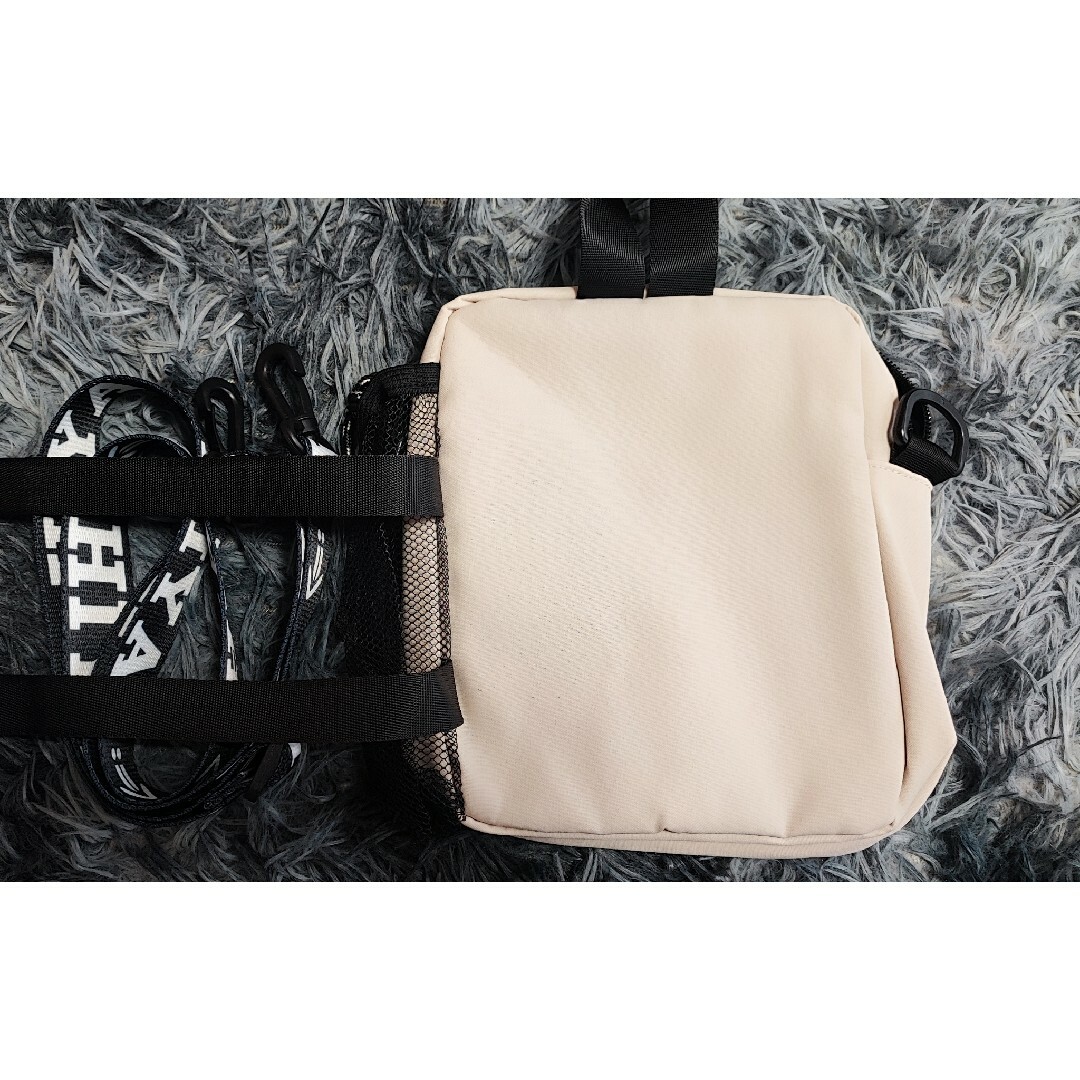 バッグ ウエストポーチ スリング付き レディースのバッグ(ボディバッグ/ウエストポーチ)の商品写真