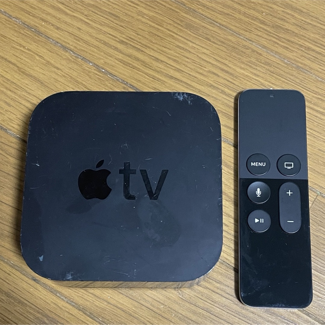 Apple(アップル)のApple TV 第4世代 32GB MR912J/A（A1625） スマホ/家電/カメラのテレビ/映像機器(その他)の商品写真