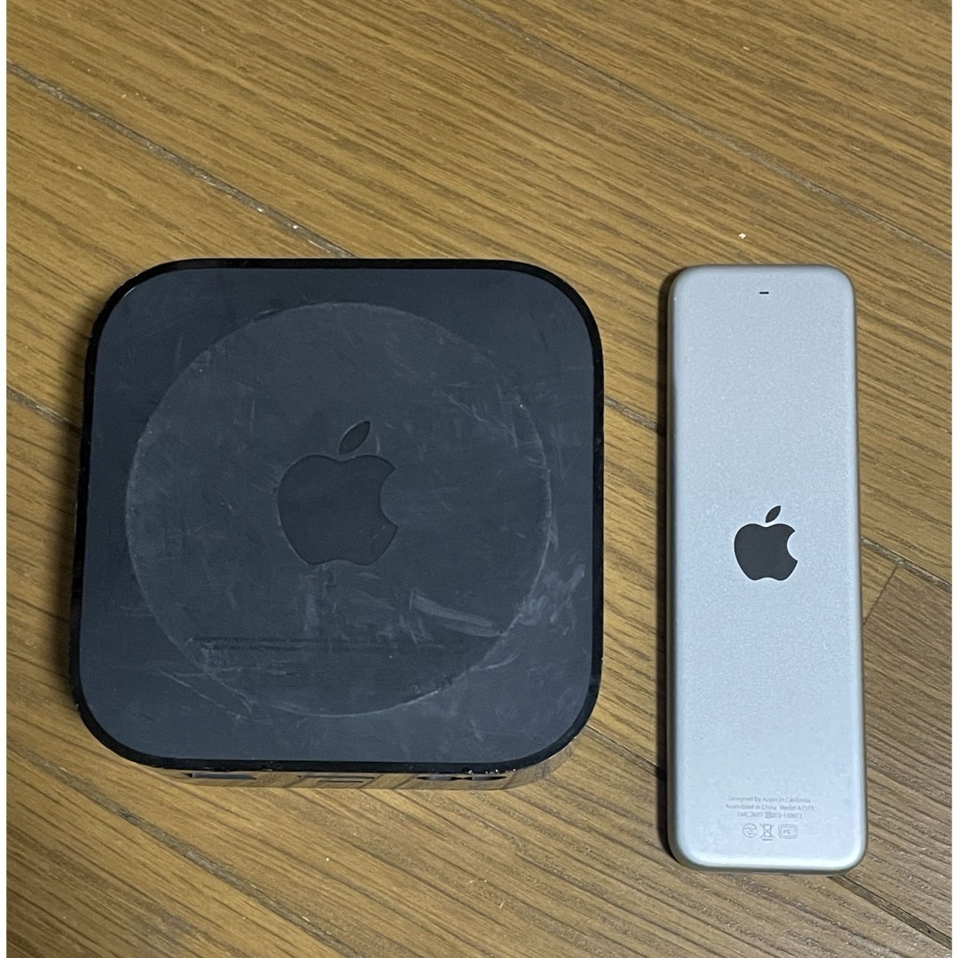 Apple(アップル)のApple TV 第4世代 32GB MR912J/A（A1625） スマホ/家電/カメラのテレビ/映像機器(その他)の商品写真