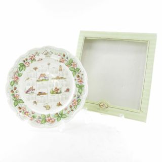 ロイヤルドルトン(Royal Doulton)の美品 ROYAL DOULTON ロイヤルドルトン ブランブリーヘッジ 2003年 カレンダープレート 27cm イヤープレート 飾り皿 SM1788H (食器)