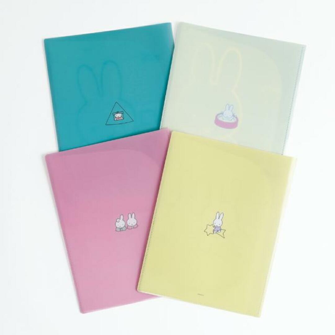 miffy(ミッフィー)のミッフィー miffy A4クリアブックファイル（pink） 文具 スマホ/家電/カメラのPC/タブレット(ノートPC)の商品写真