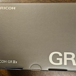 リコー(RICOH)の【新品・未使用】リコーRICOH GR IIIx デジタルカメラ(コンパクトデジタルカメラ)