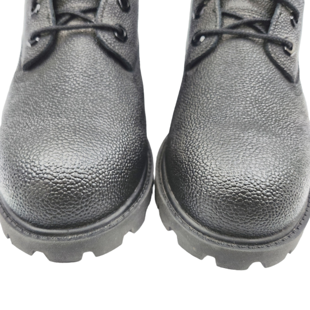 Timberland(ティンバーランド)のTimberland 6inch ワークブーツ ジュニア レディース WATERPROOF ブラック 24cm A1BA4 防水 レースアップ 中古 T1 レディースの靴/シューズ(ブーツ)の商品写真