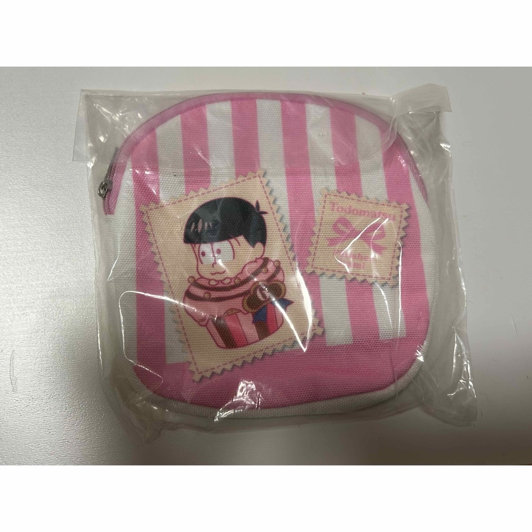 おそ松さん　トド松　ポーチ エンタメ/ホビーのおもちゃ/ぬいぐるみ(キャラクターグッズ)の商品写真