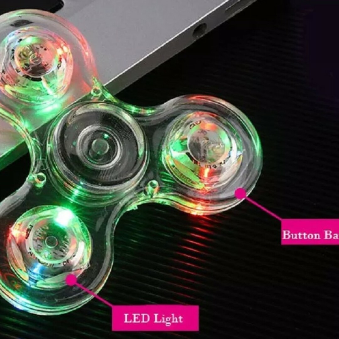 LEDハンドスピナー エンタメ/ホビーのおもちゃ/ぬいぐるみ(その他)の商品写真